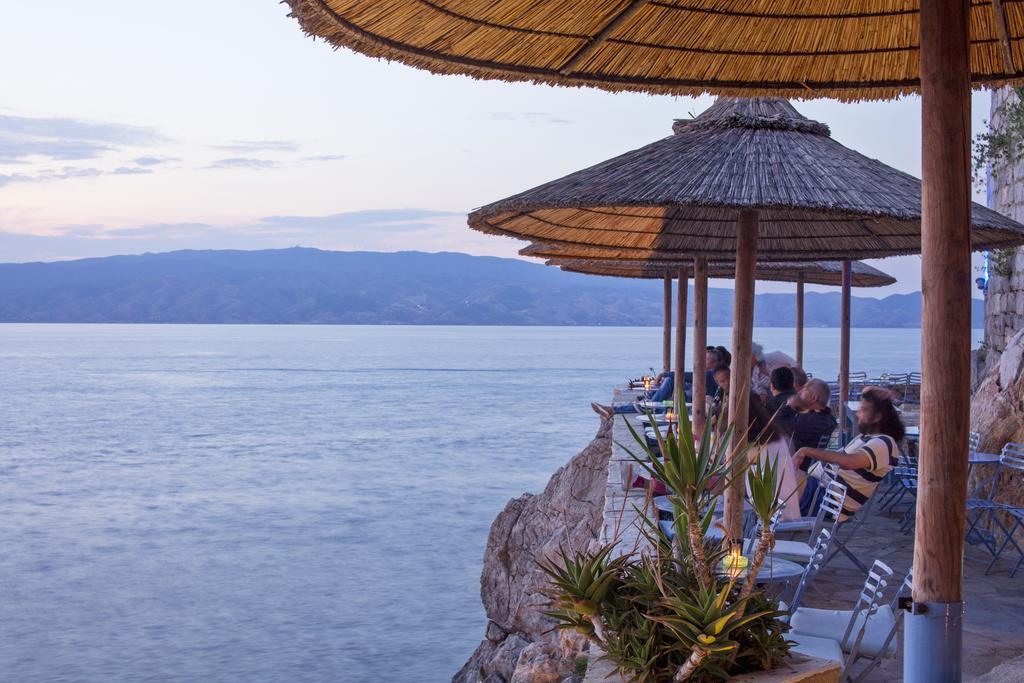 Hotel Leto Hydra Экстерьер фото